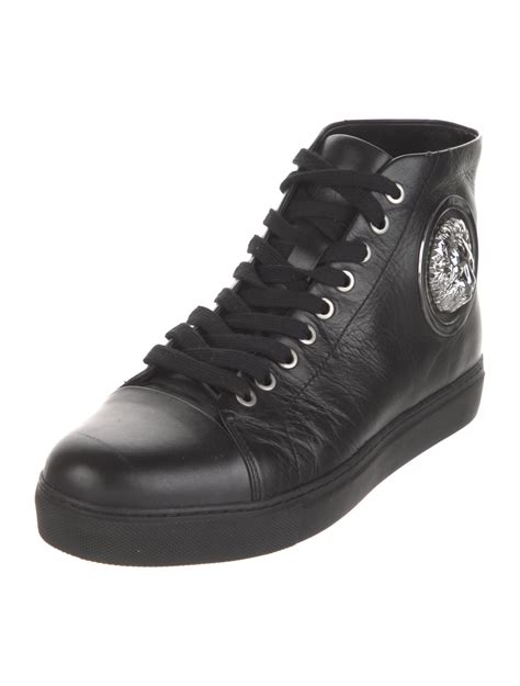 versus sneakers